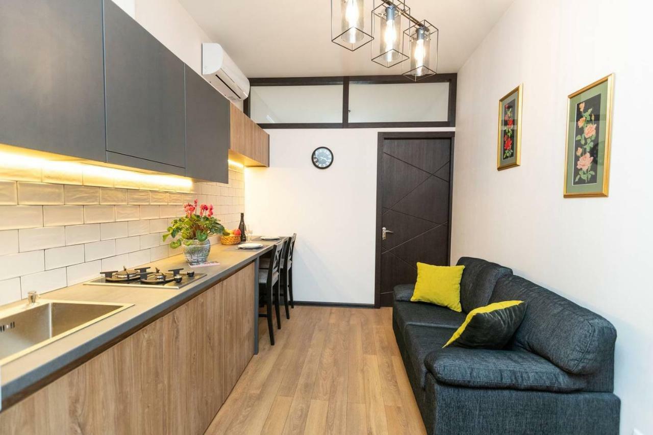 Апартаменти Wehost Cozy Nest Тбілісі Екстер'єр фото