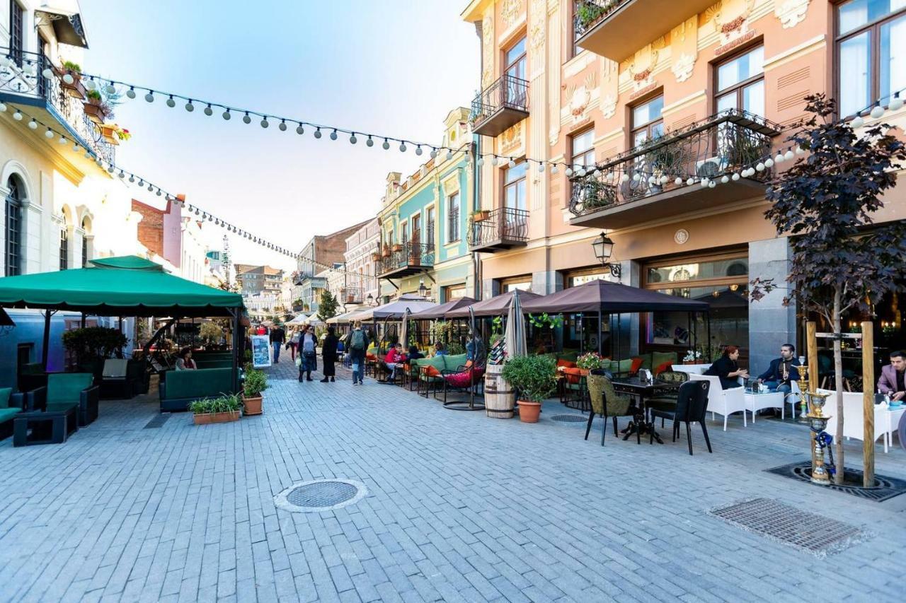 Апартаменти Wehost Cozy Nest Тбілісі Екстер'єр фото